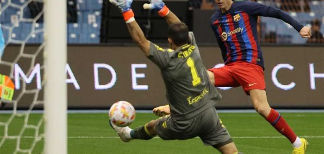 تشكيل برشلونة – عودة ليفاندوفسكي أمام بيتيس