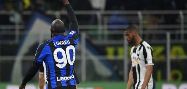 ردا على نتيجة الدور الأول.. إنتر ينتصر على أودينيزي وينفرد بوصافة الدوري