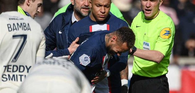 سان جيرمان يكشف تشخيص إصابة نيمار أمام ليل