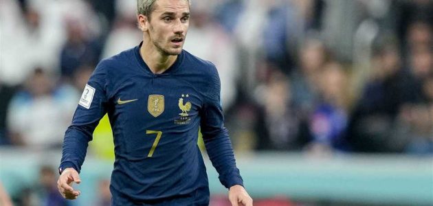 لاعب فرنسا السابق يهاجم جريزمان بسبب شارة قيادة المنتخب ومبابي